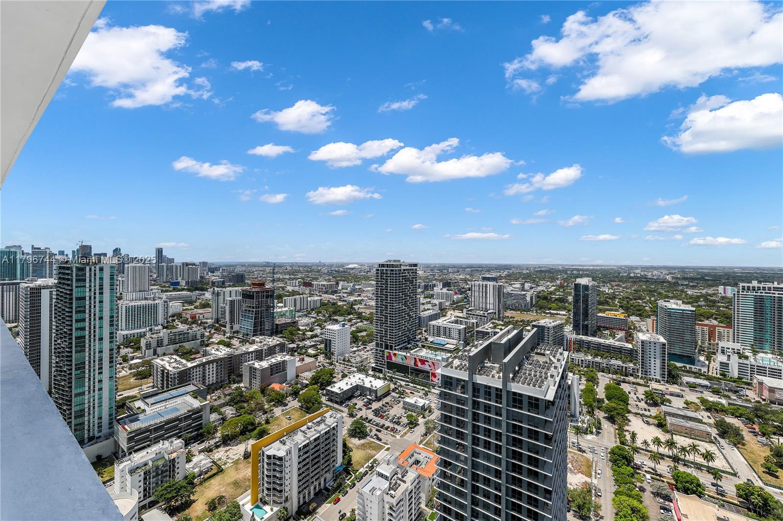 480 NE 31st St # 4307