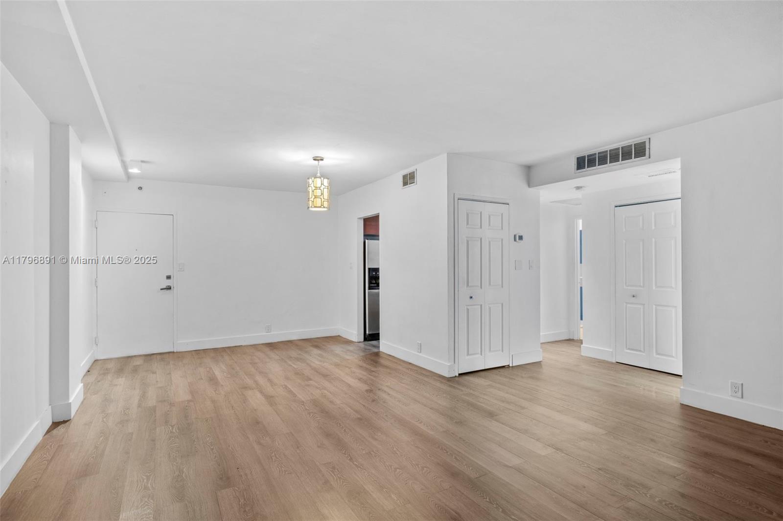 3301 NE 5th Ave # 104