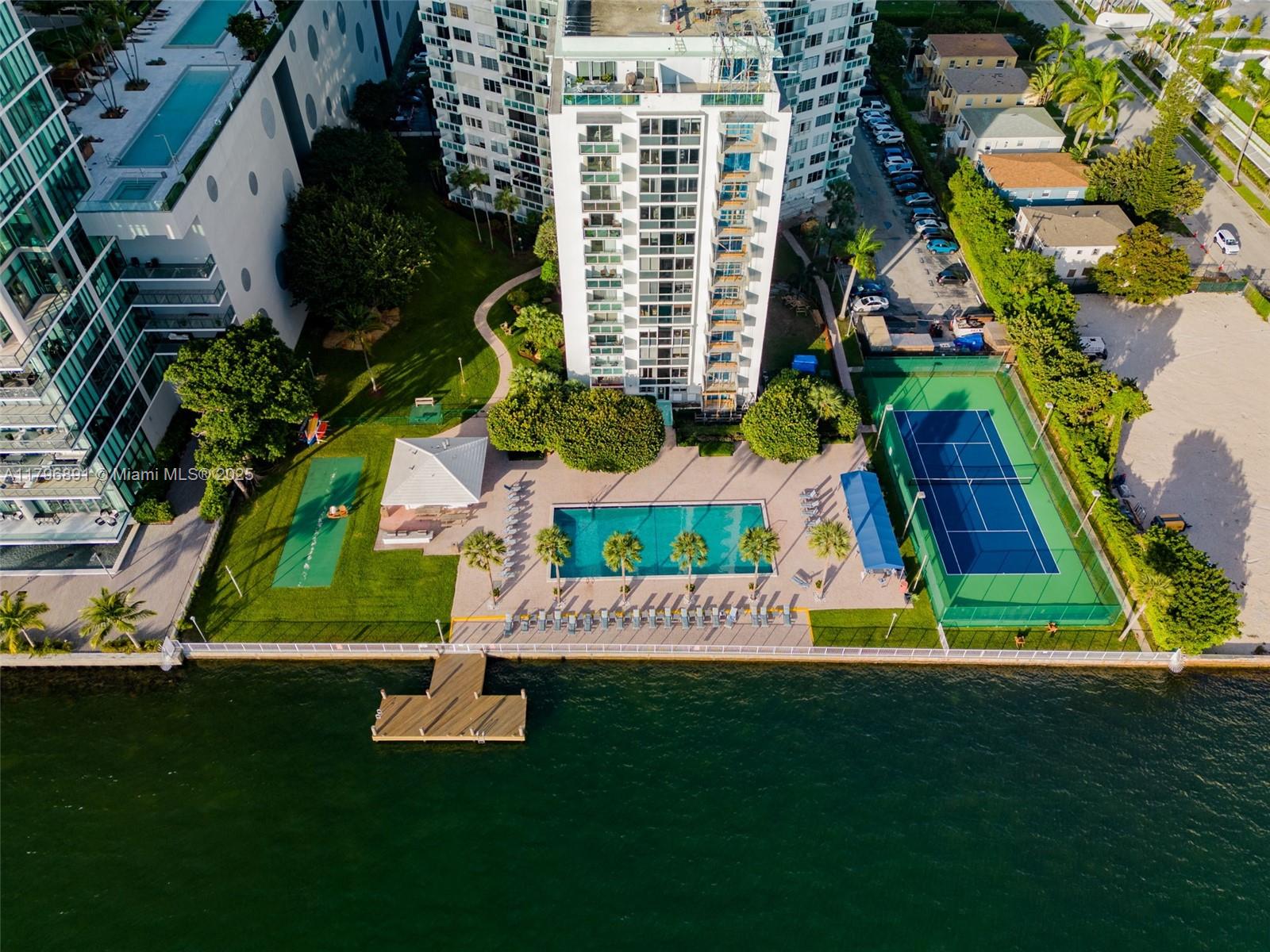 3301 NE 5th Ave # 104