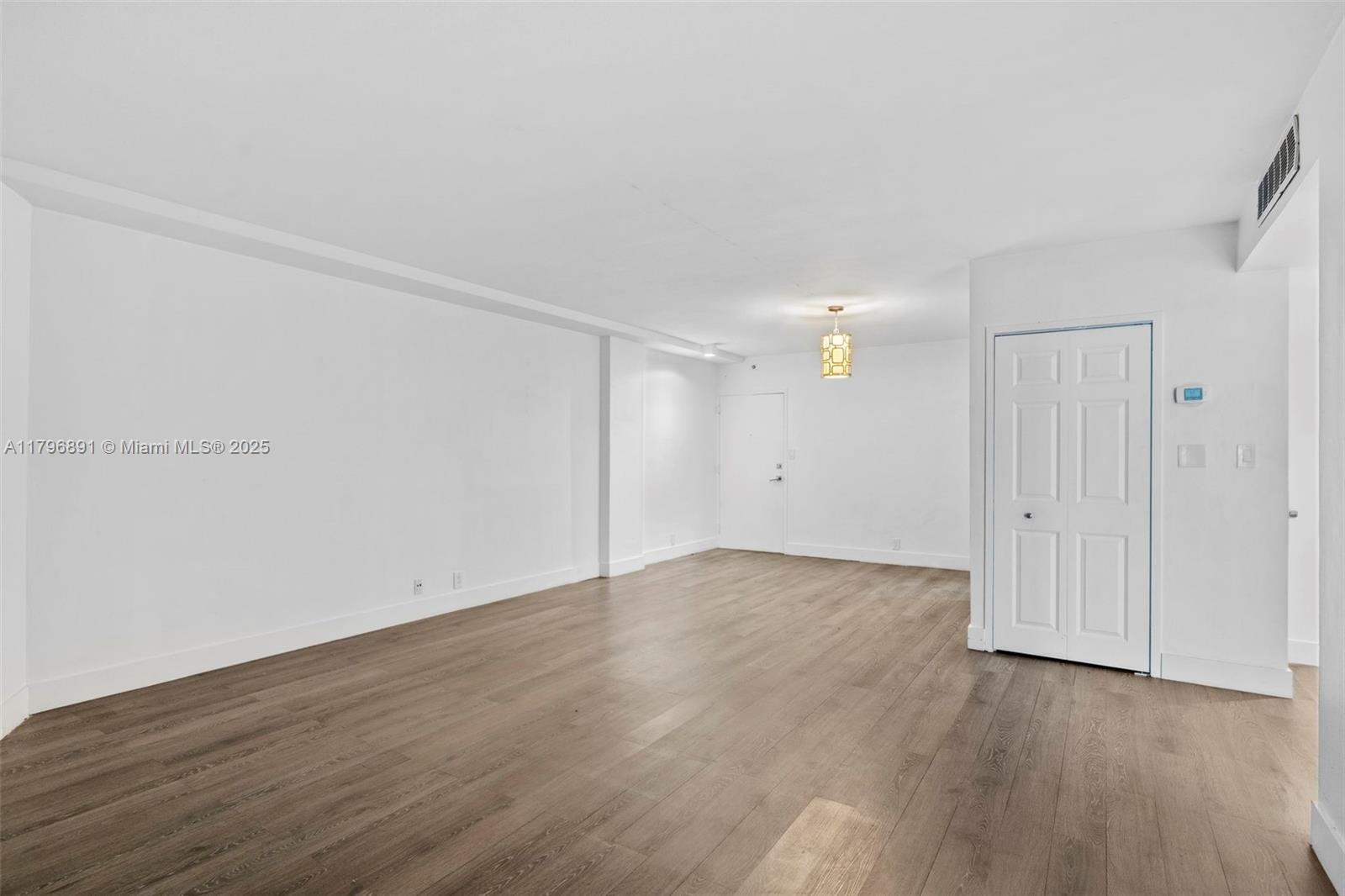 3301 NE 5th Ave # 104