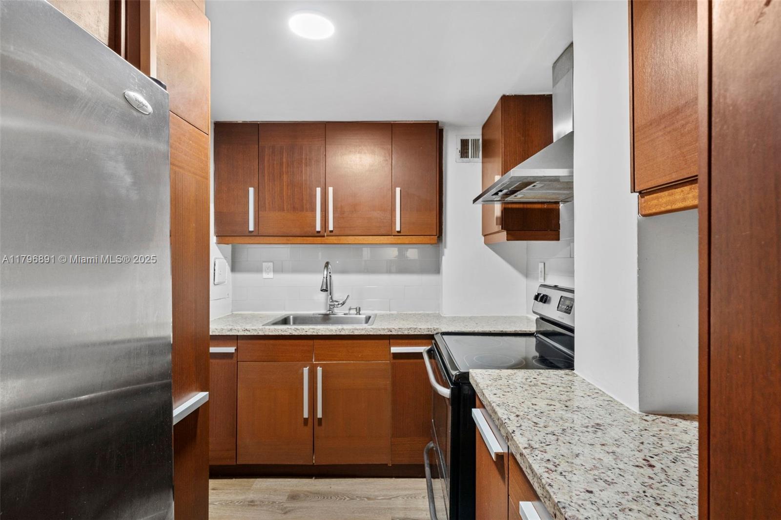 3301 NE 5th Ave # 104