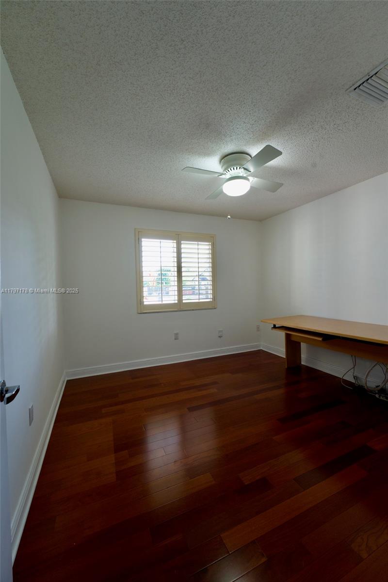 3261 SW 134th Ave