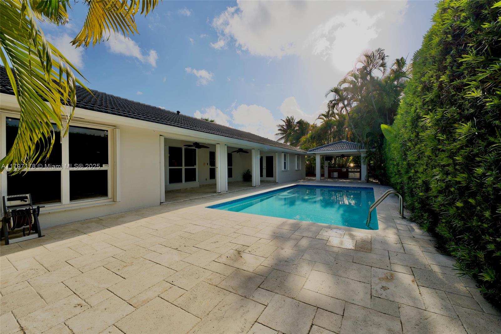 3261 SW 134th Ave