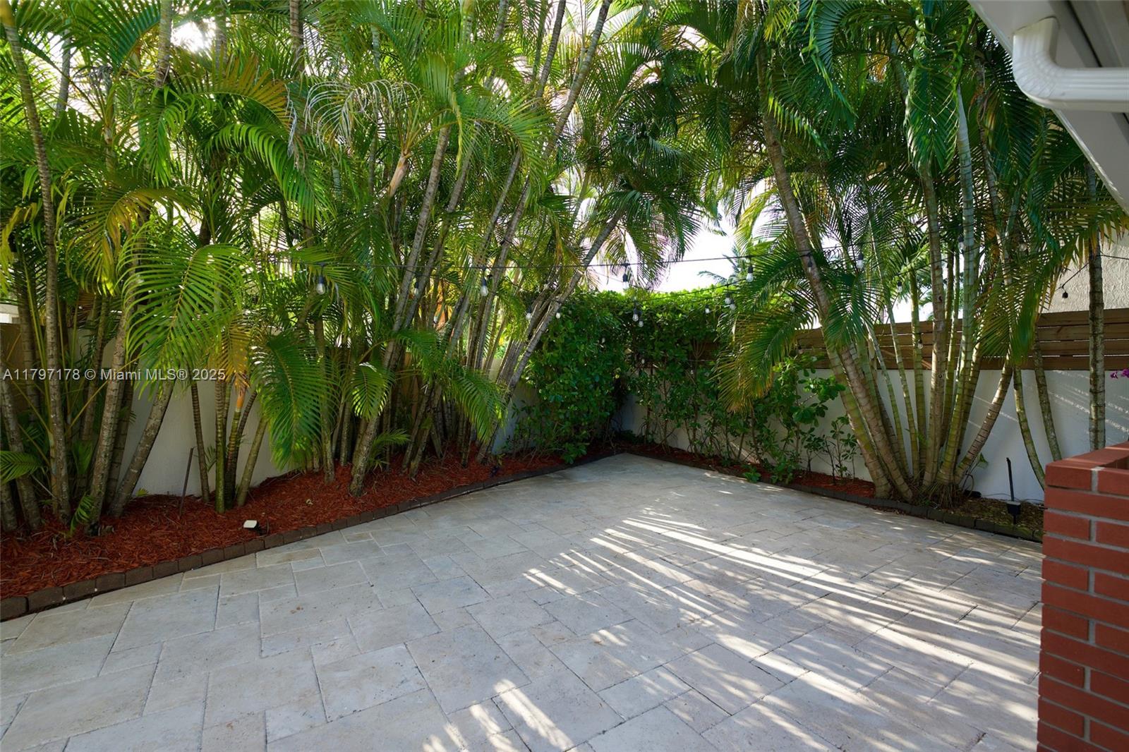 3261 SW 134th Ave