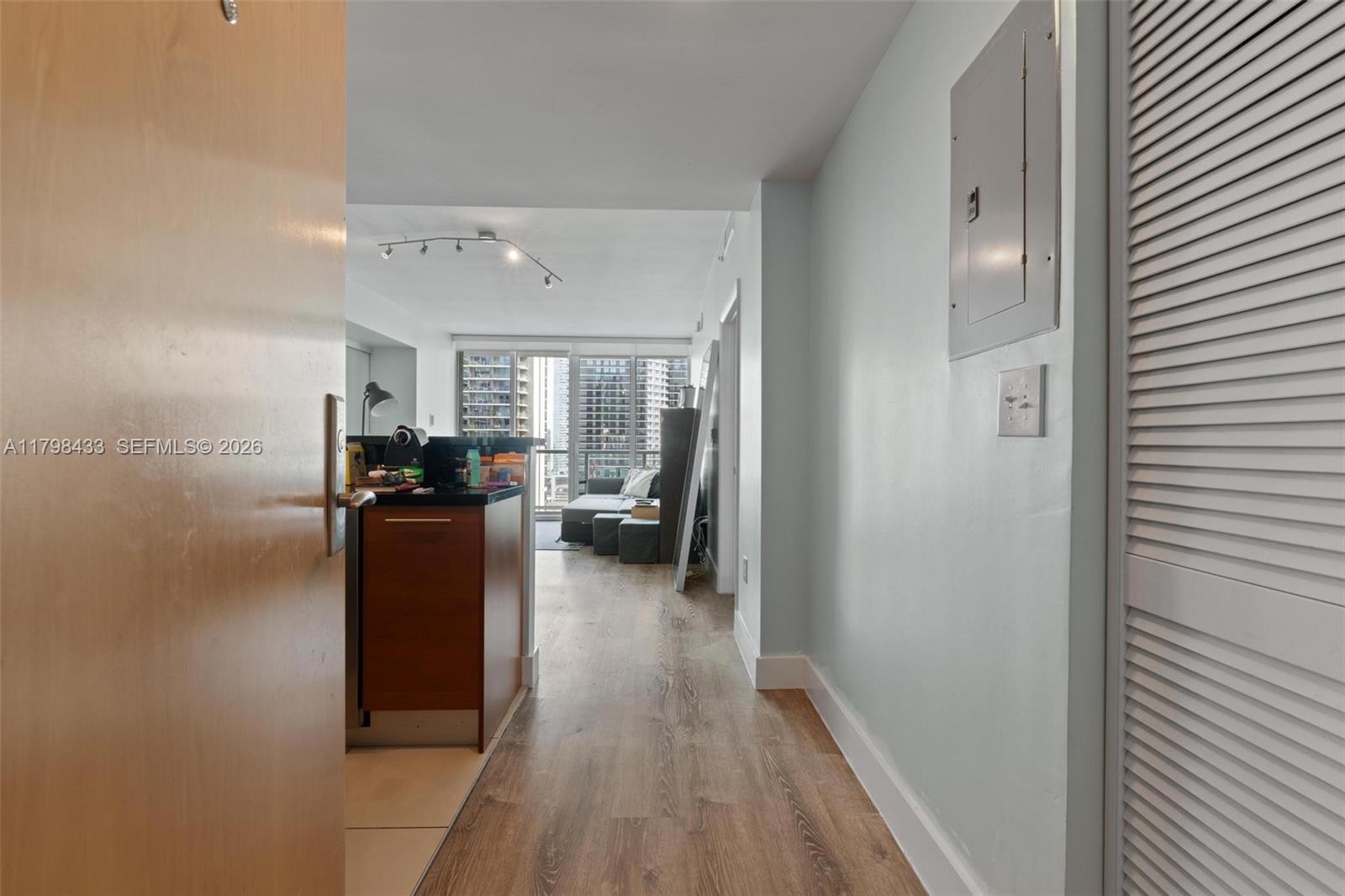 253 NE 2nd St # 2201