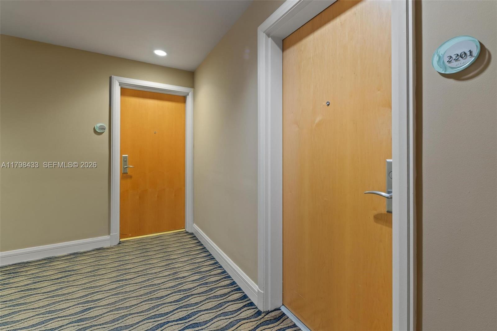 253 NE 2nd St # 2201