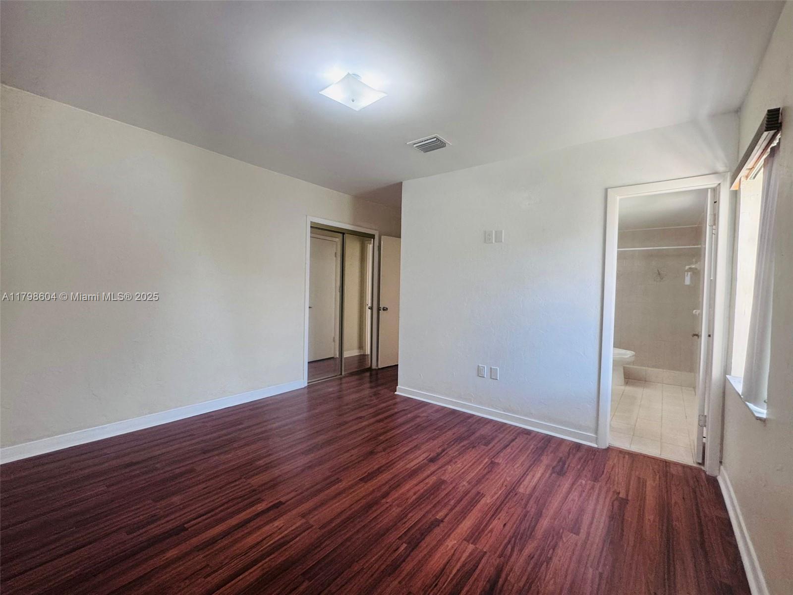 311 SW 49th Ave