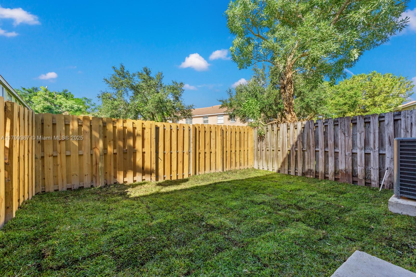 2523 SE 14th Ct