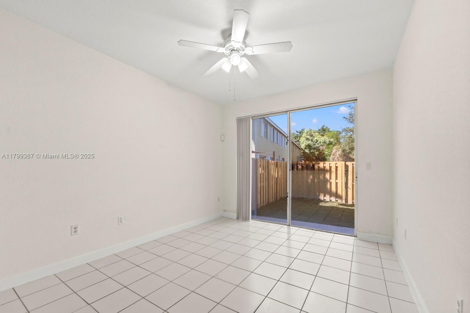 2523 SE 14th Ct