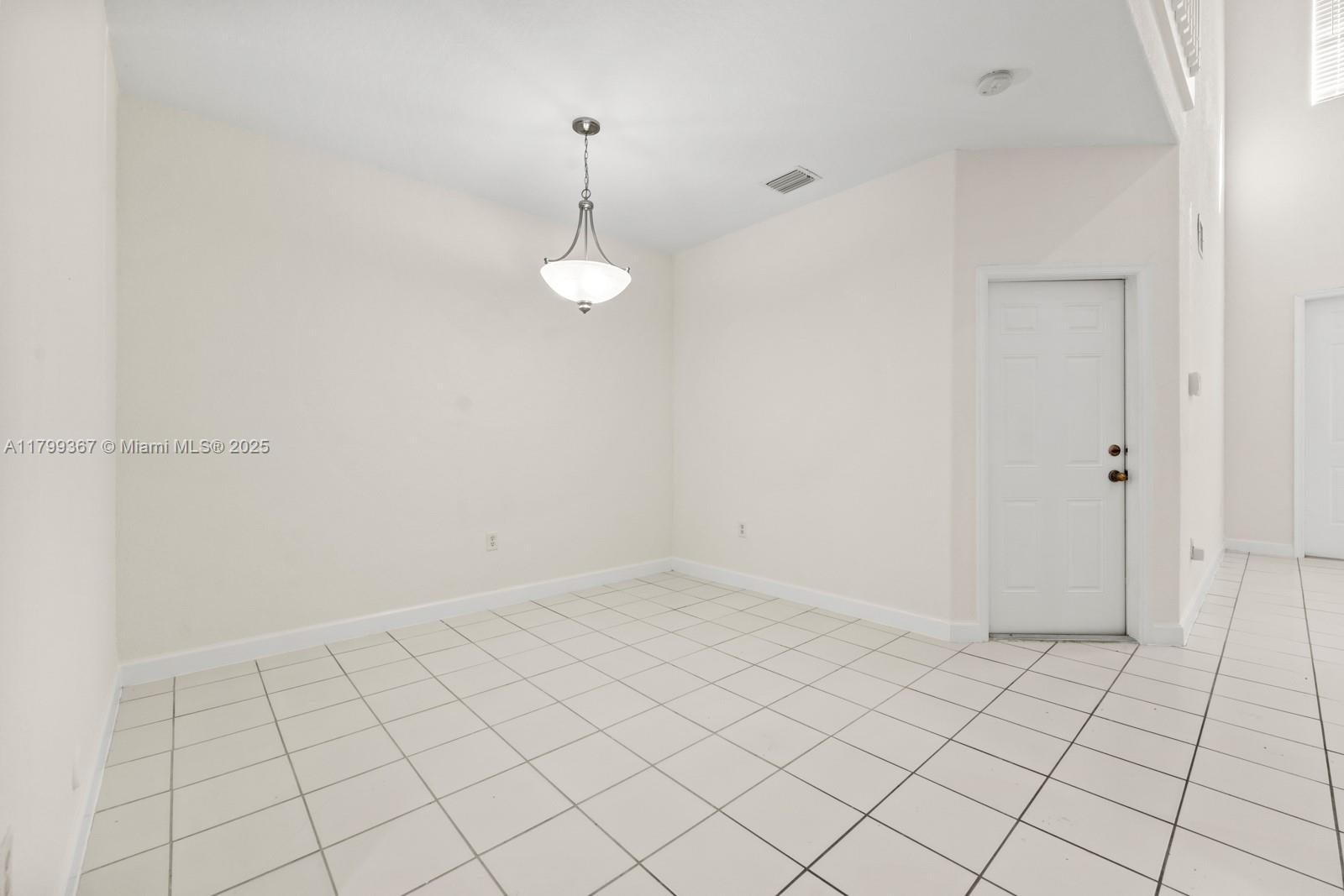 2523 SE 14th Ct
