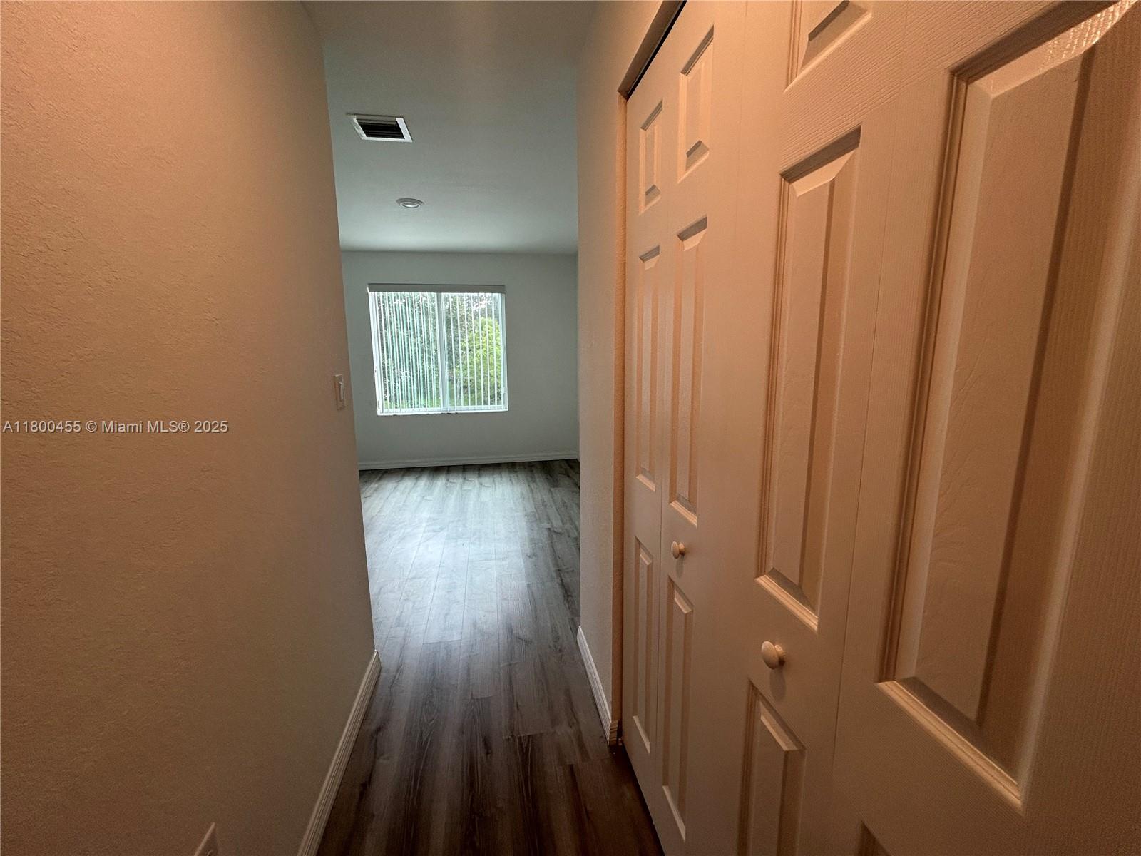 4756 SW 63rd Ter