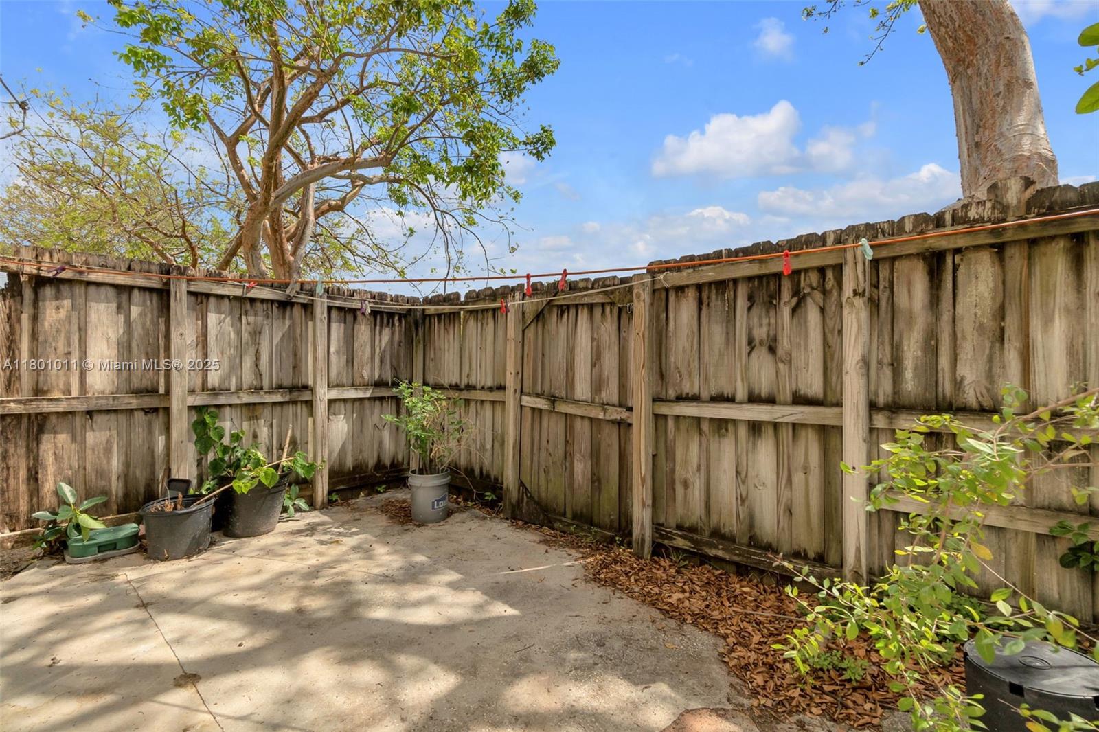 461 NE 21st Ter