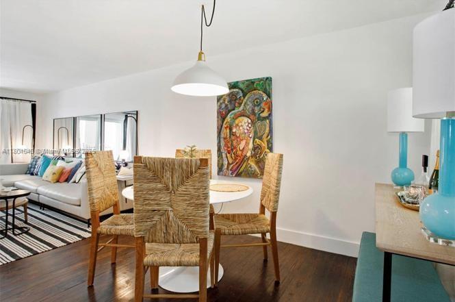 61 Collins Ave # 202