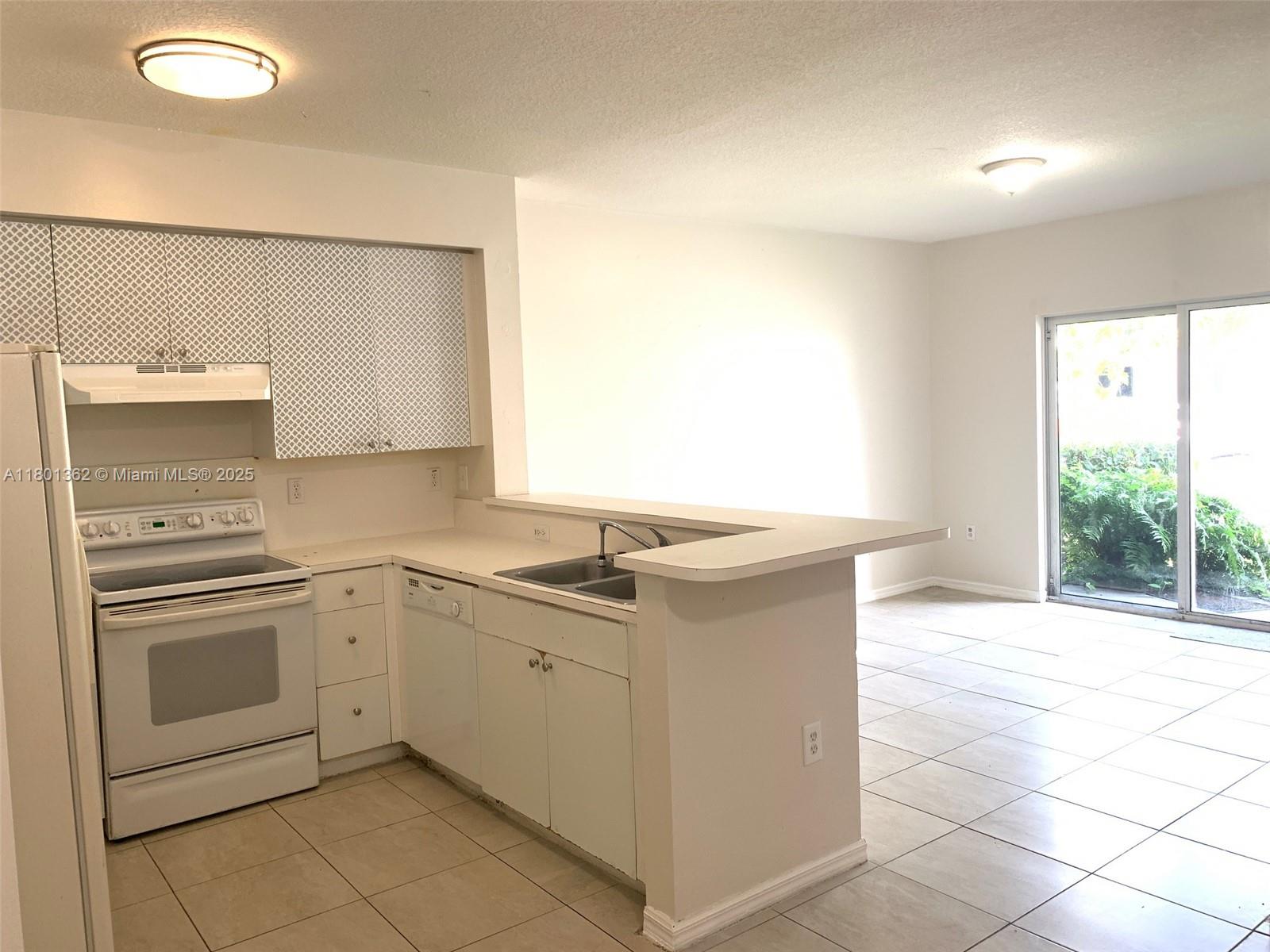 11050 SW 196th St # 110