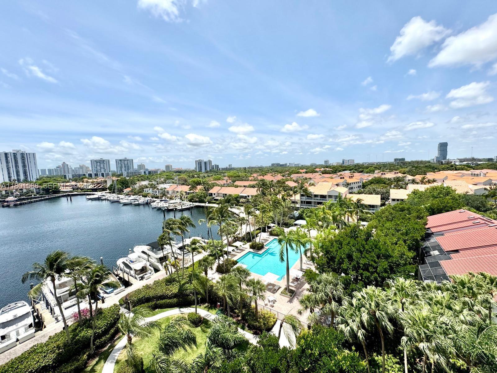 3610 Yacht Club Dr # 810
