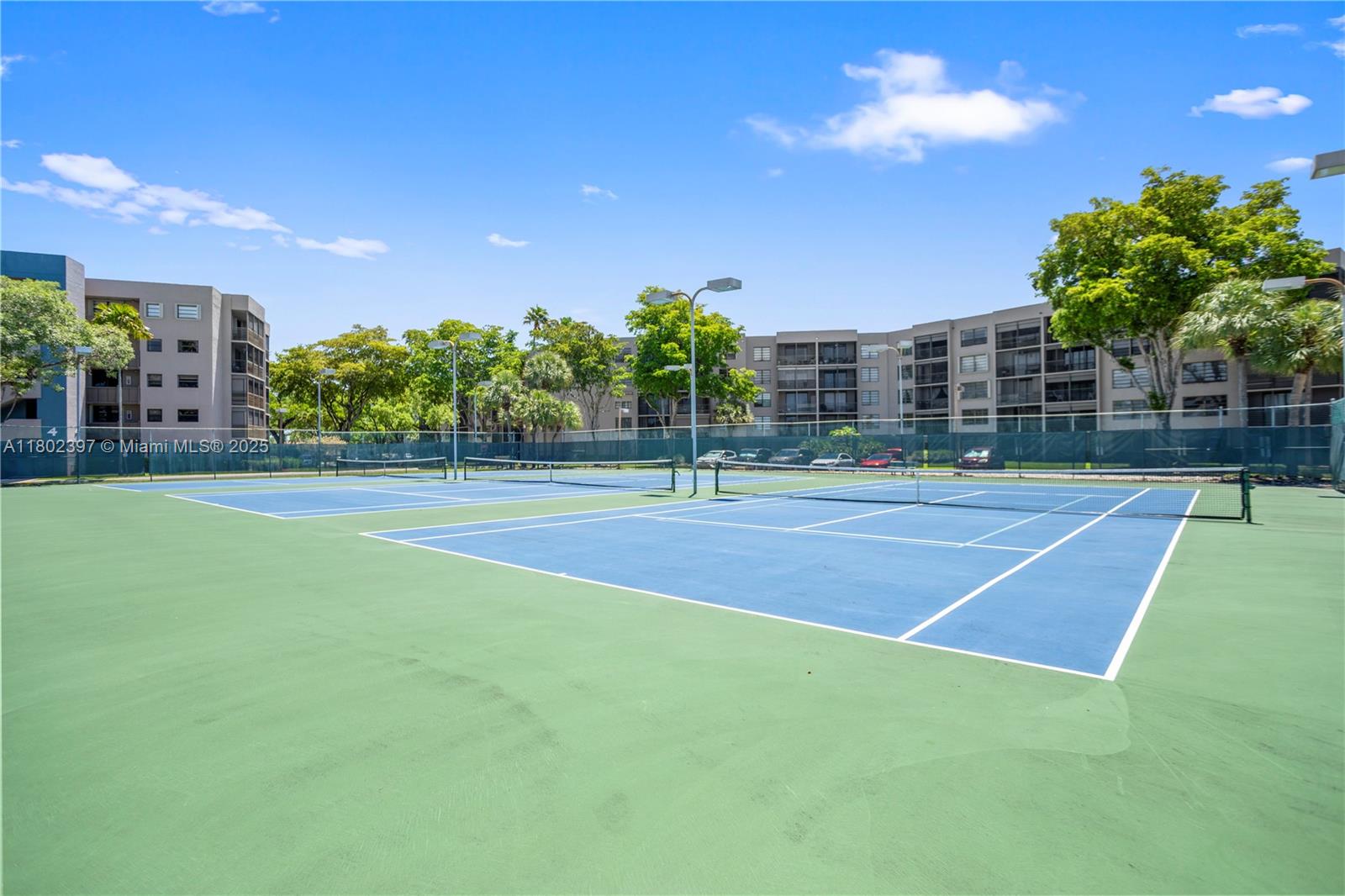 900 Colony Point Cir # 523