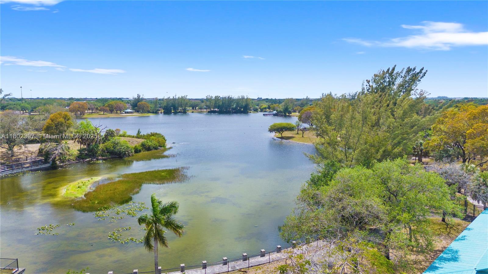 900 Colony Point Cir # 523