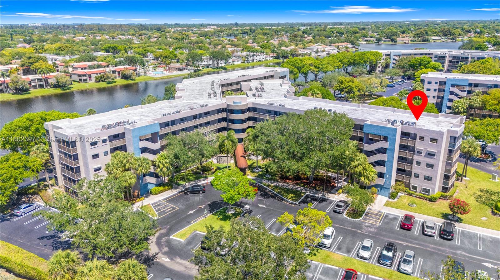 900 Colony Point Cir # 523