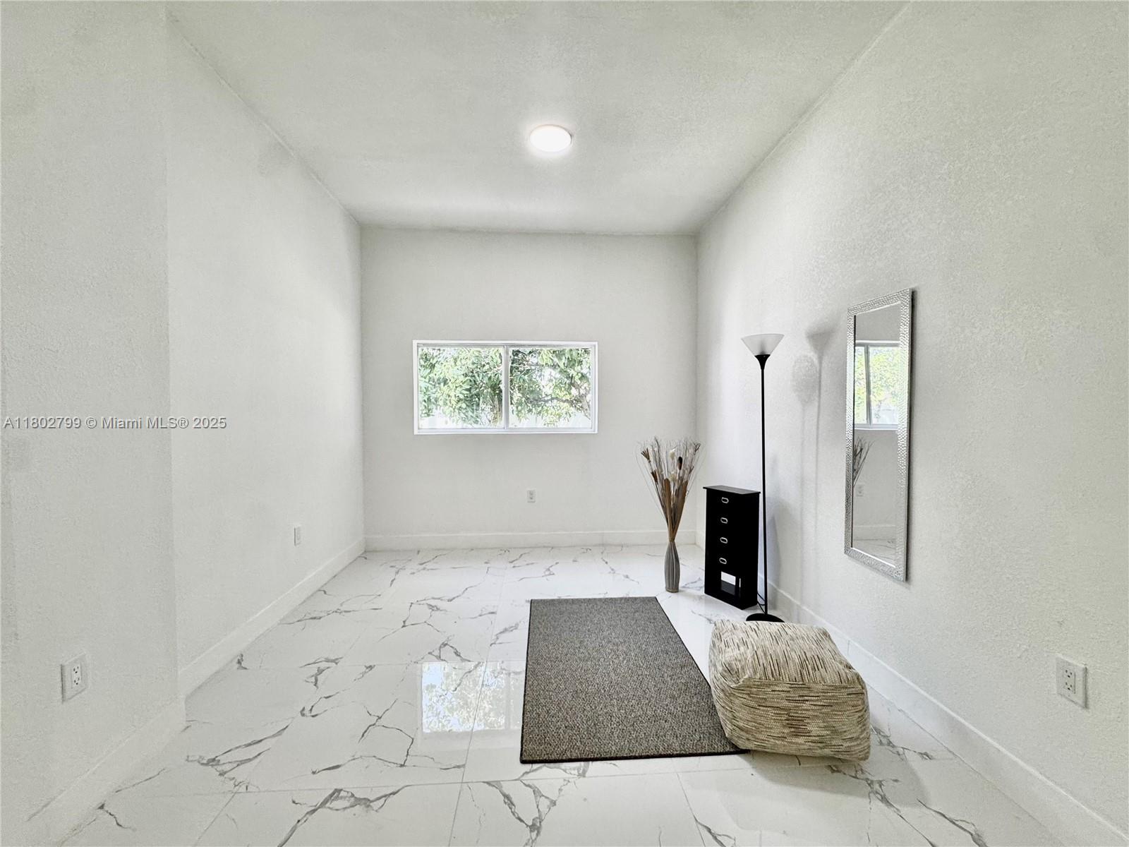 25 NW 193rd St