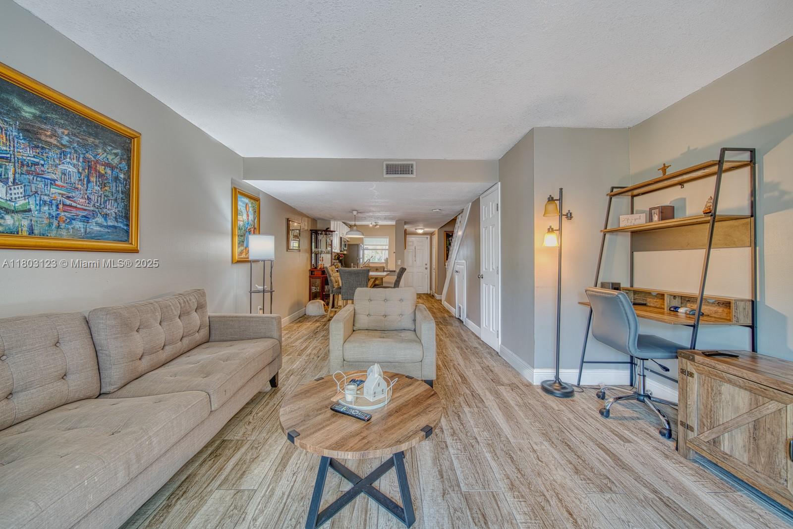 4600 SW 67th Ave # 206