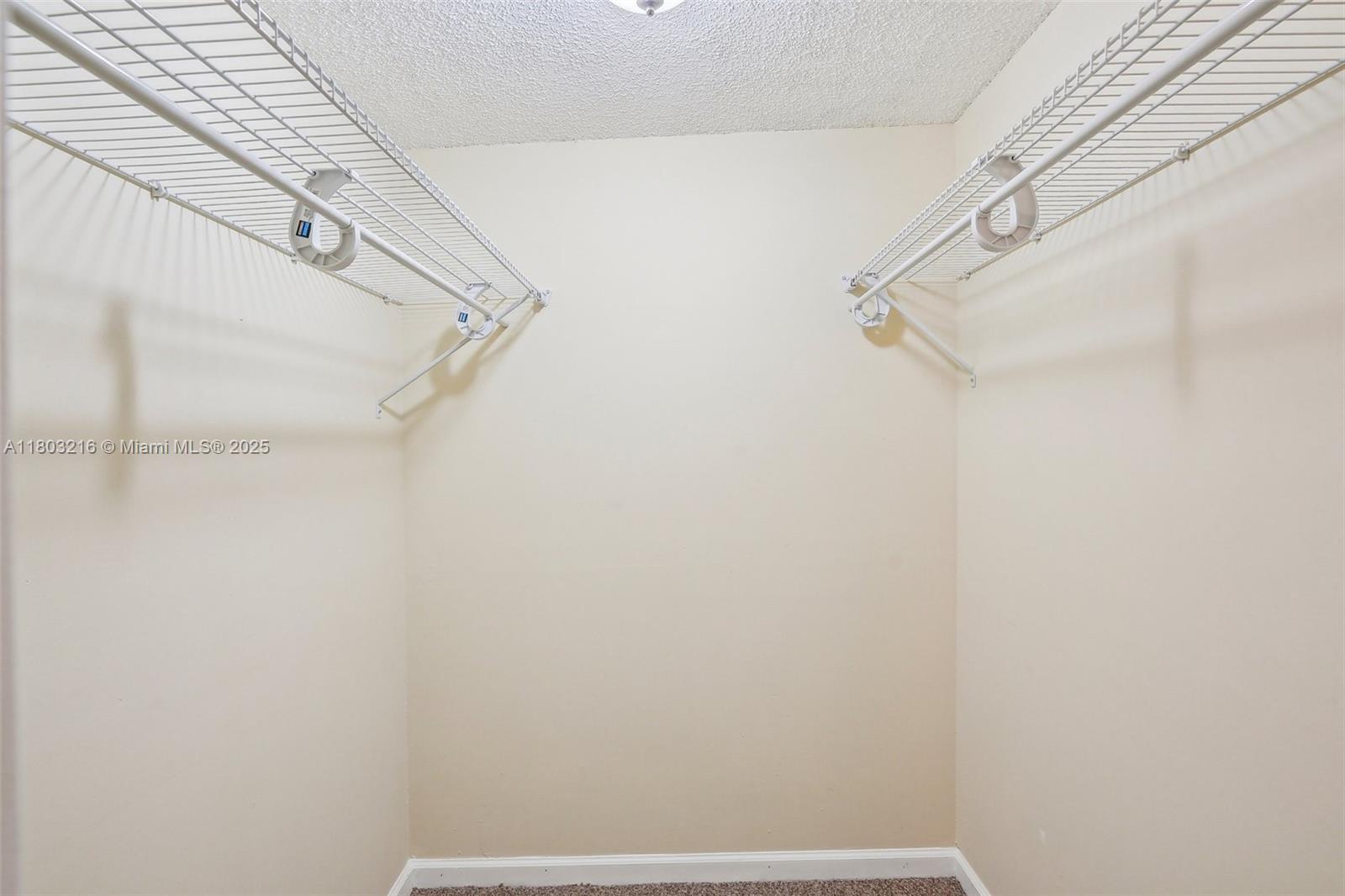 3774 Inverrary Blvd # 203P