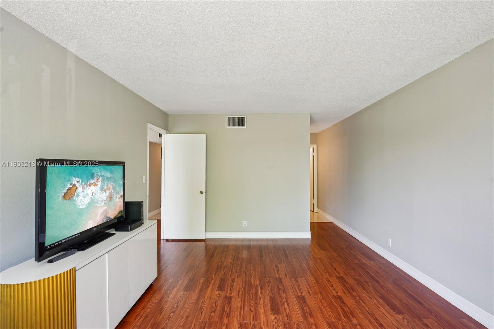 7081 Environ Blvd # 243