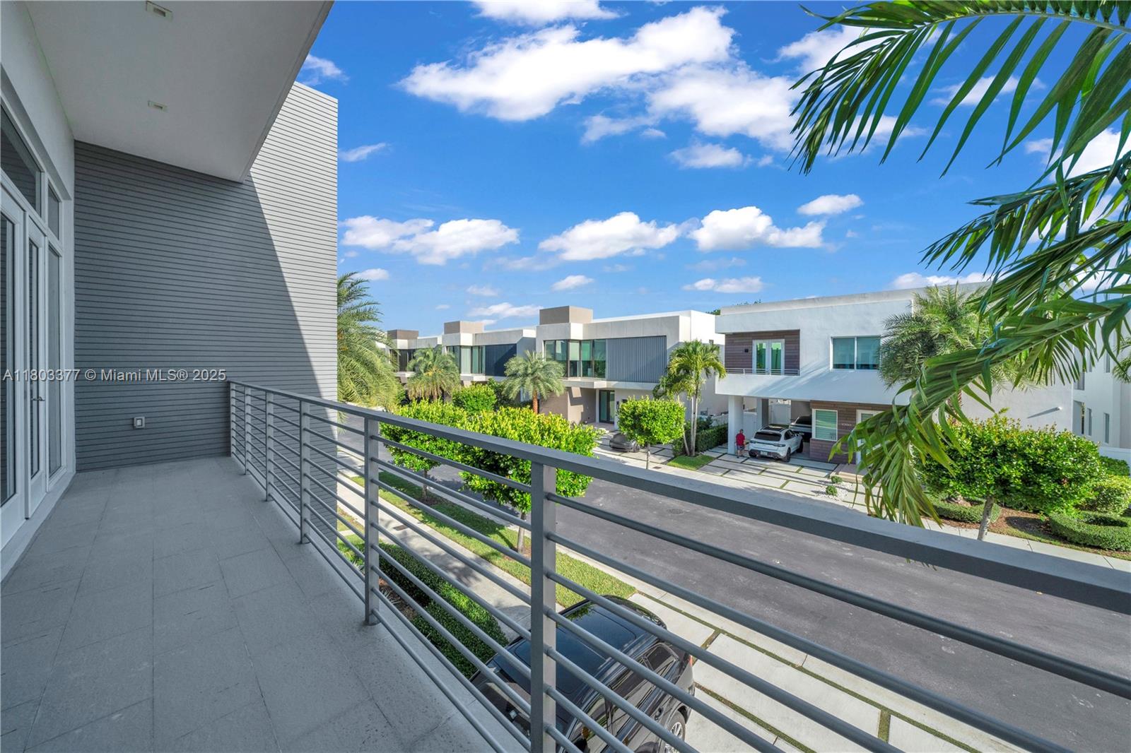 10553 NW 67th Ter