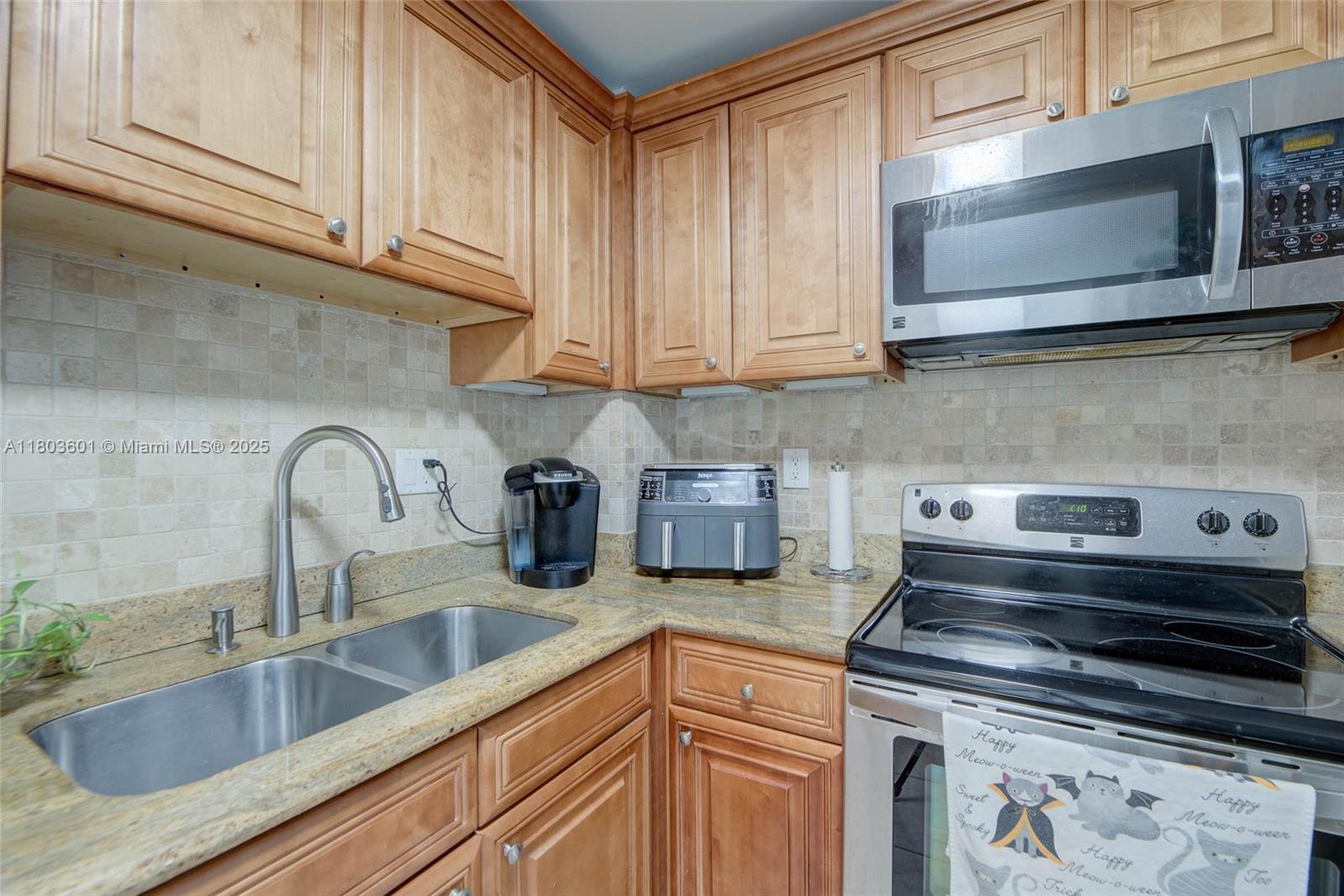 1625 SE 10th Ave # 607