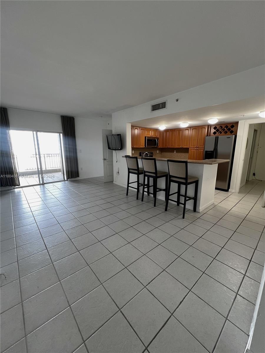 120 SW 37th Ave # 501