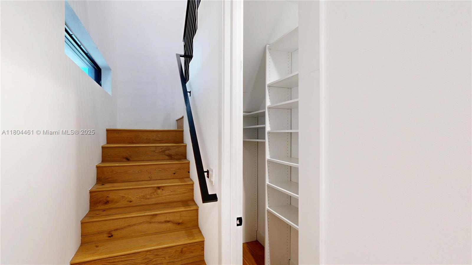 353 NW 50th St # 353