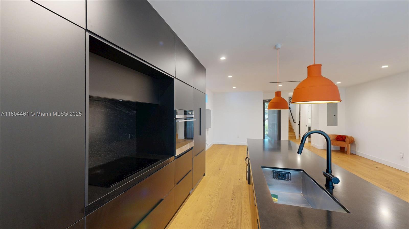 353 NW 50th St # 353