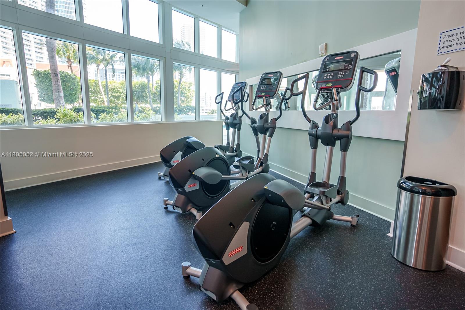 1900 N Bayshore Dr # 1918