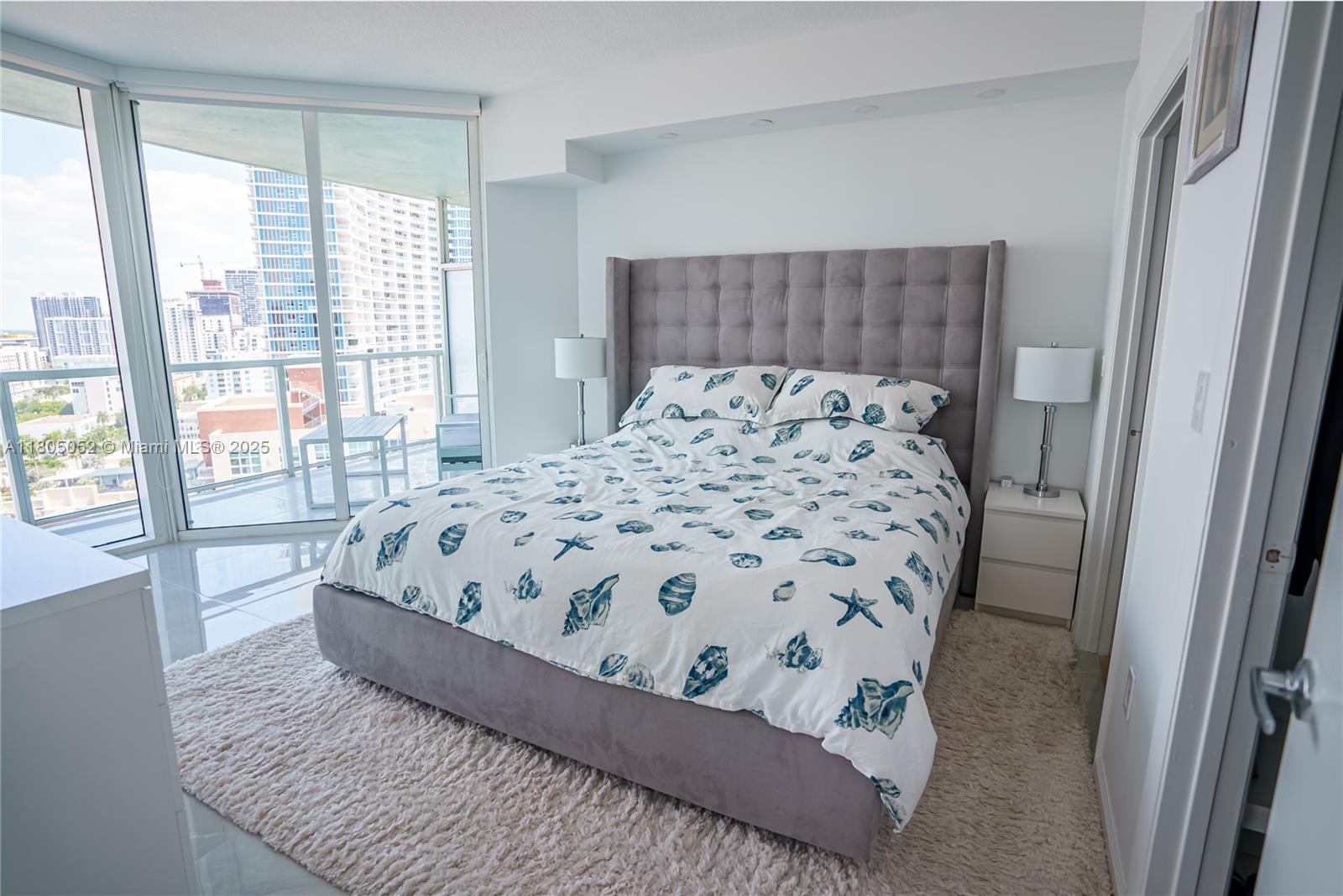 1900 N Bayshore Dr # 1918