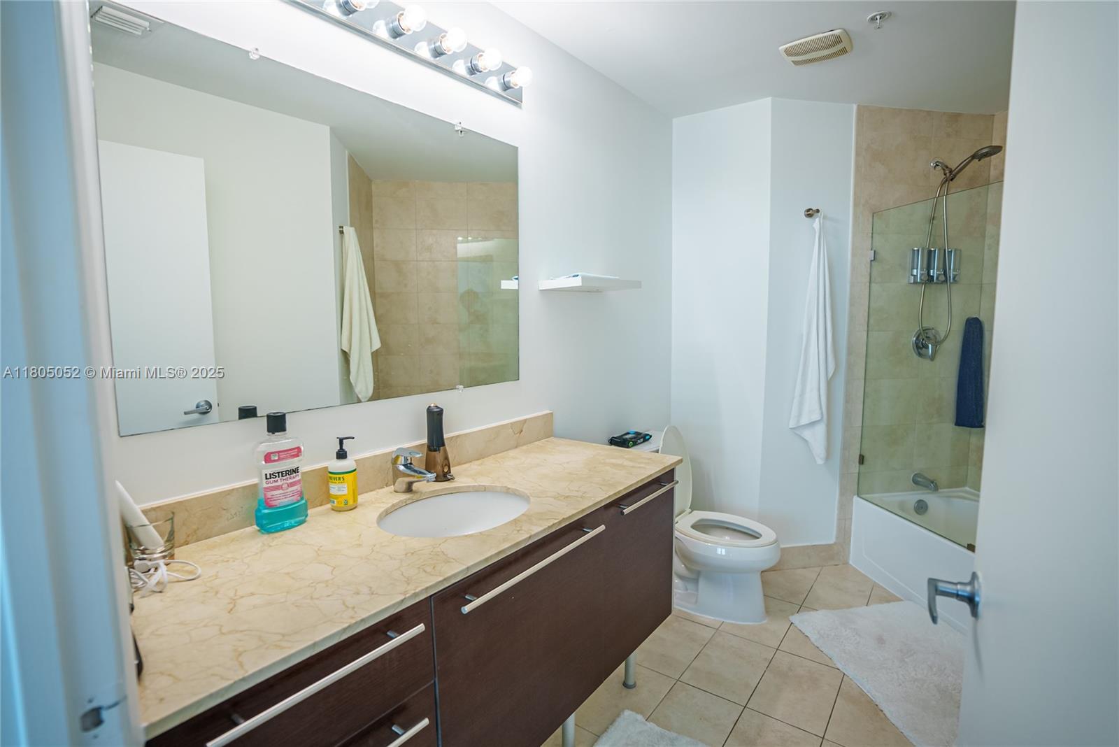 1900 N Bayshore Dr # 1918