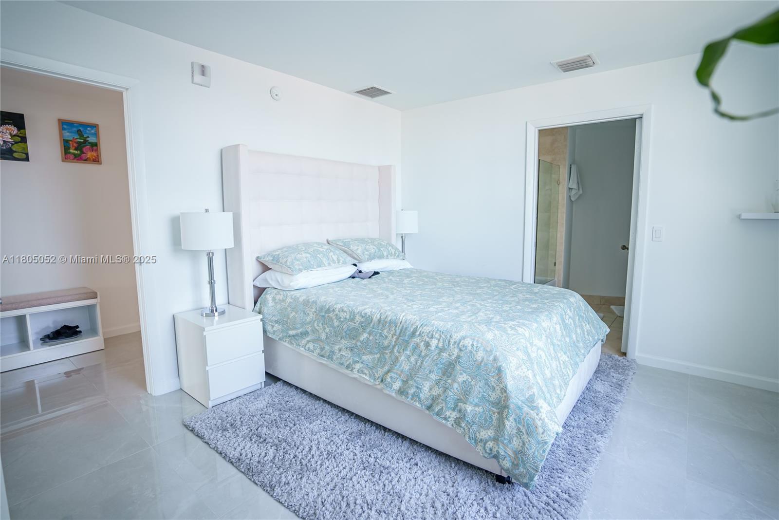 1900 N Bayshore Dr # 1918