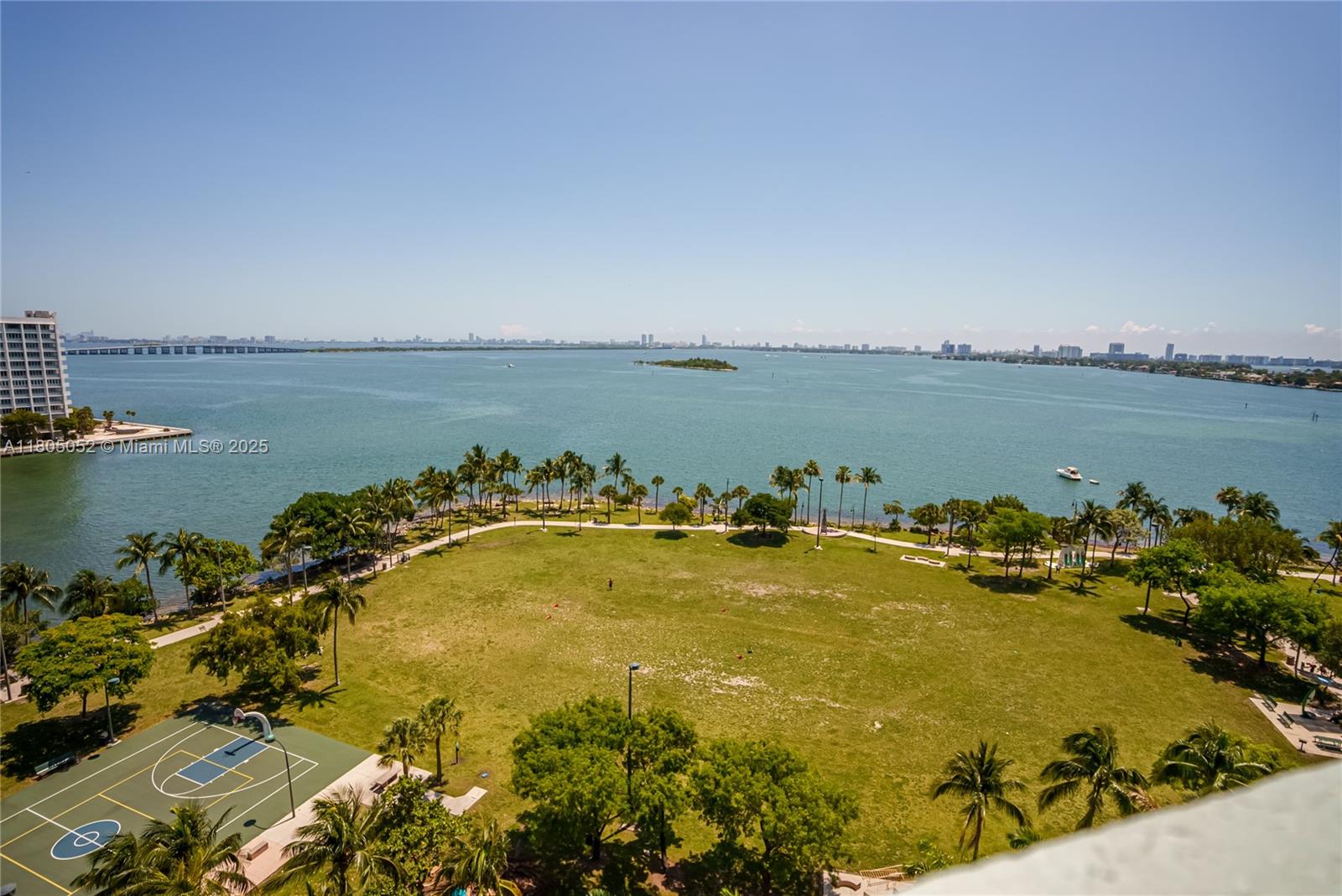 1900 N Bayshore Dr # 1918