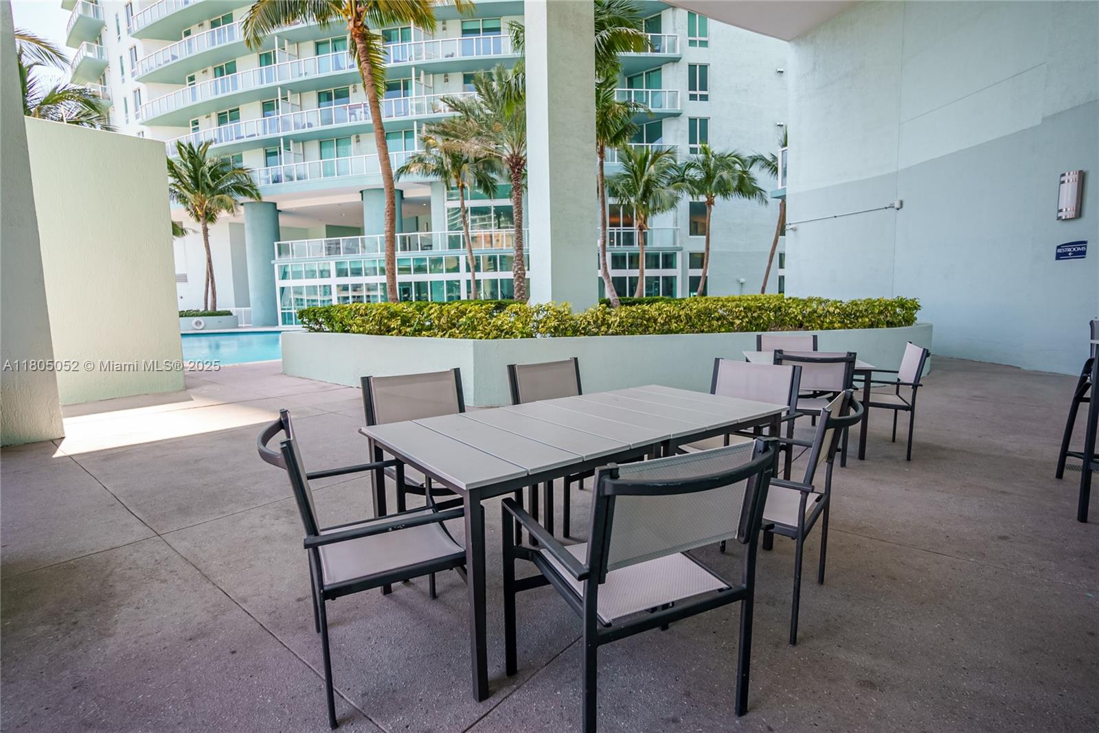 1900 N Bayshore Dr # 1918