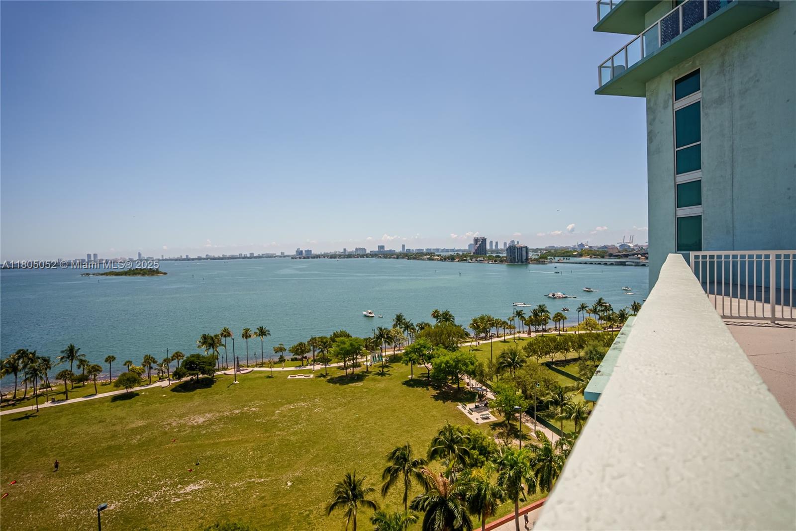 1900 N Bayshore Dr # 1918