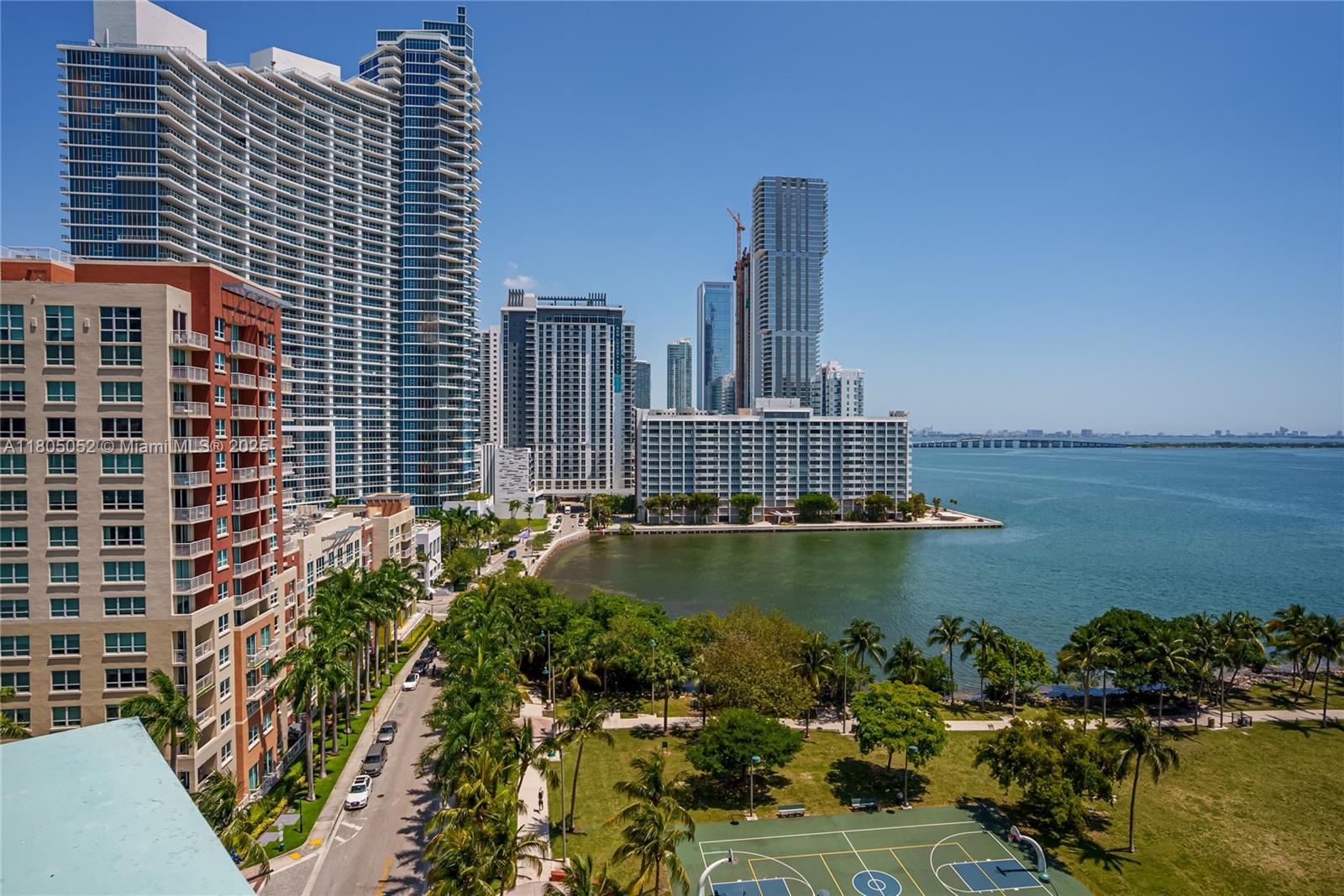 1900 N Bayshore Dr # 1918