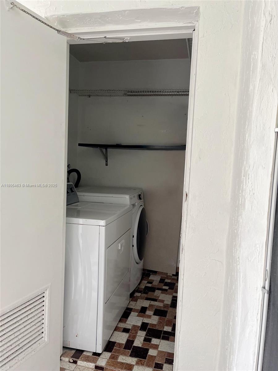 7480 NW 17th St # 210