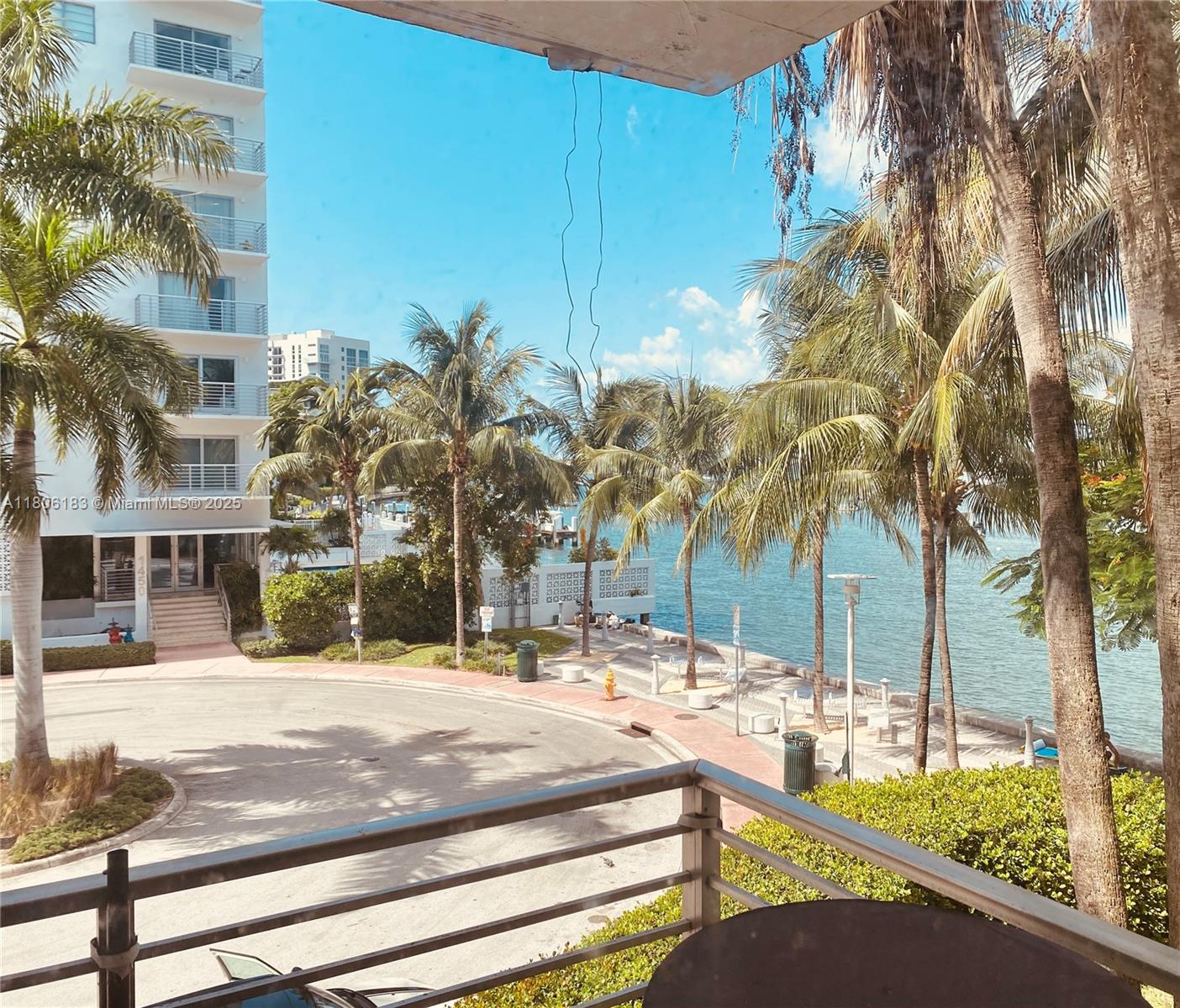 1441 Lincoln Rd # 206