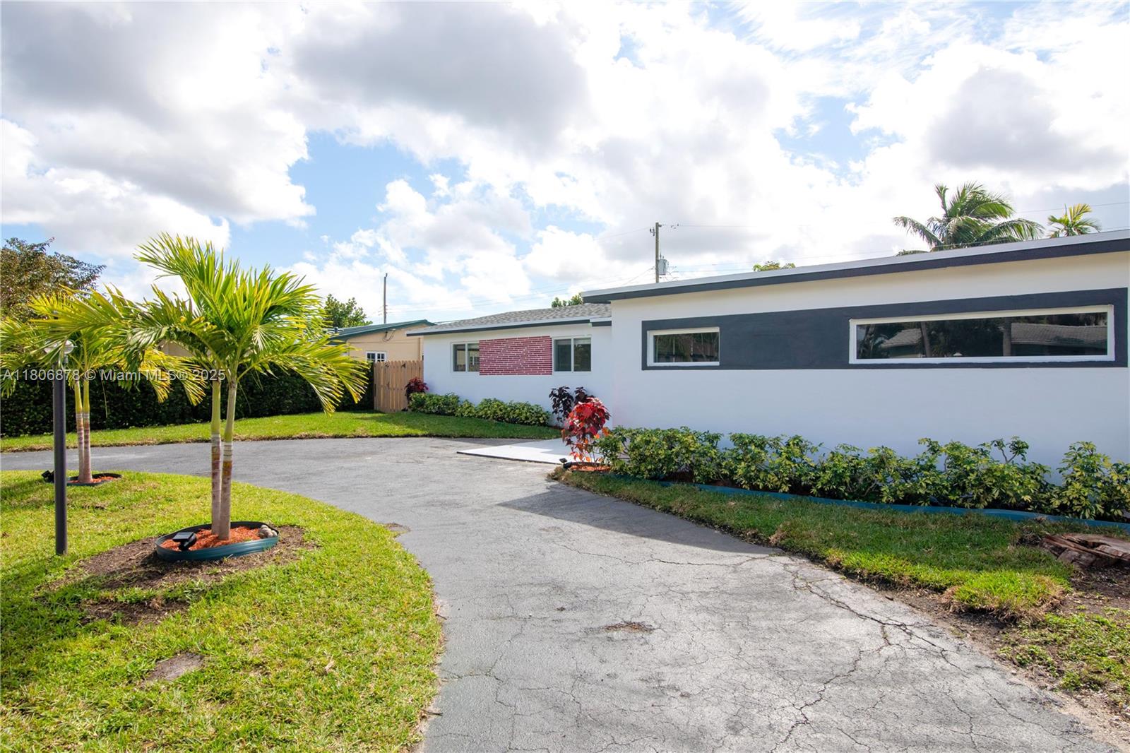 9310 SW 57th Ter