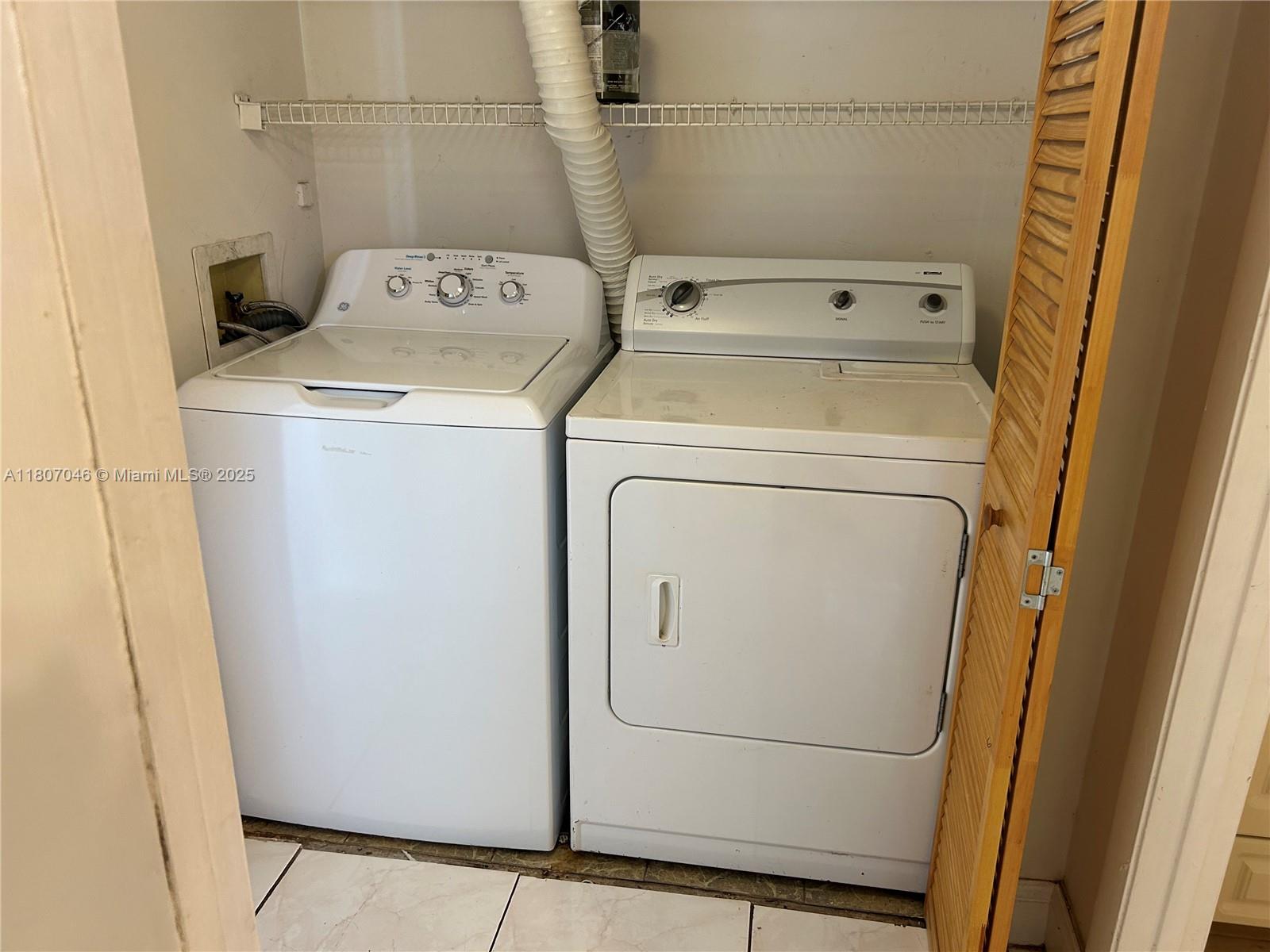 8720 N Sherman Cir # 106