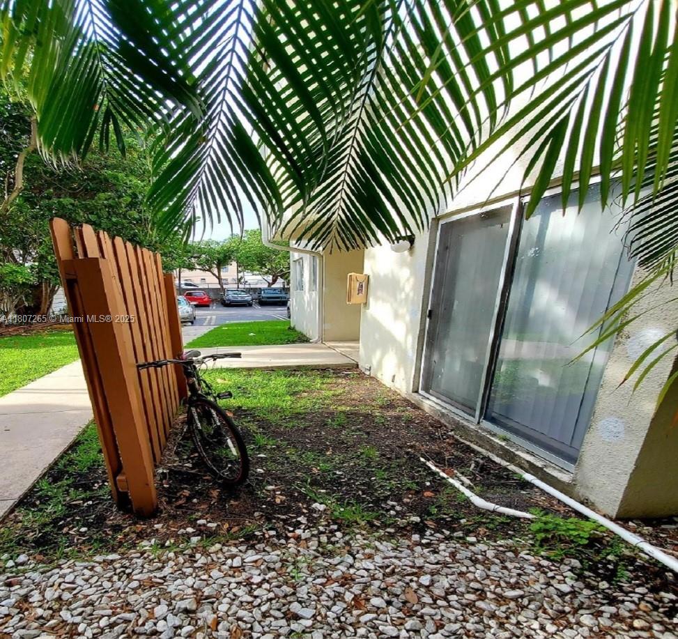 1914 SW 17th Ave # 24