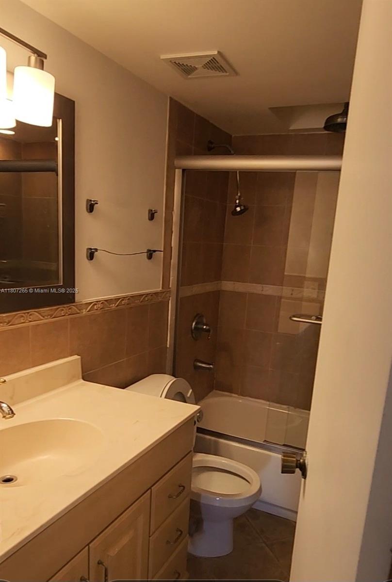 1914 SW 17th Ave # 24