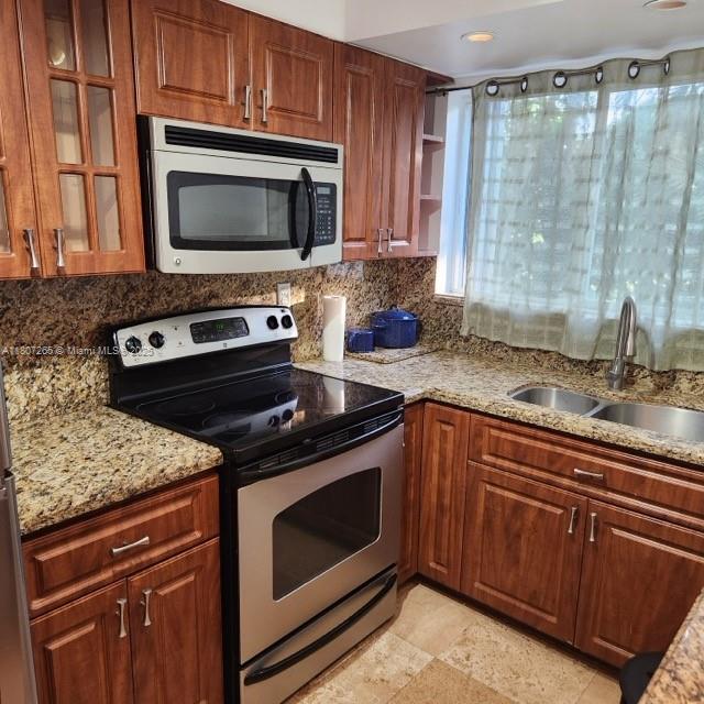 1914 SW 17th Ave # 24