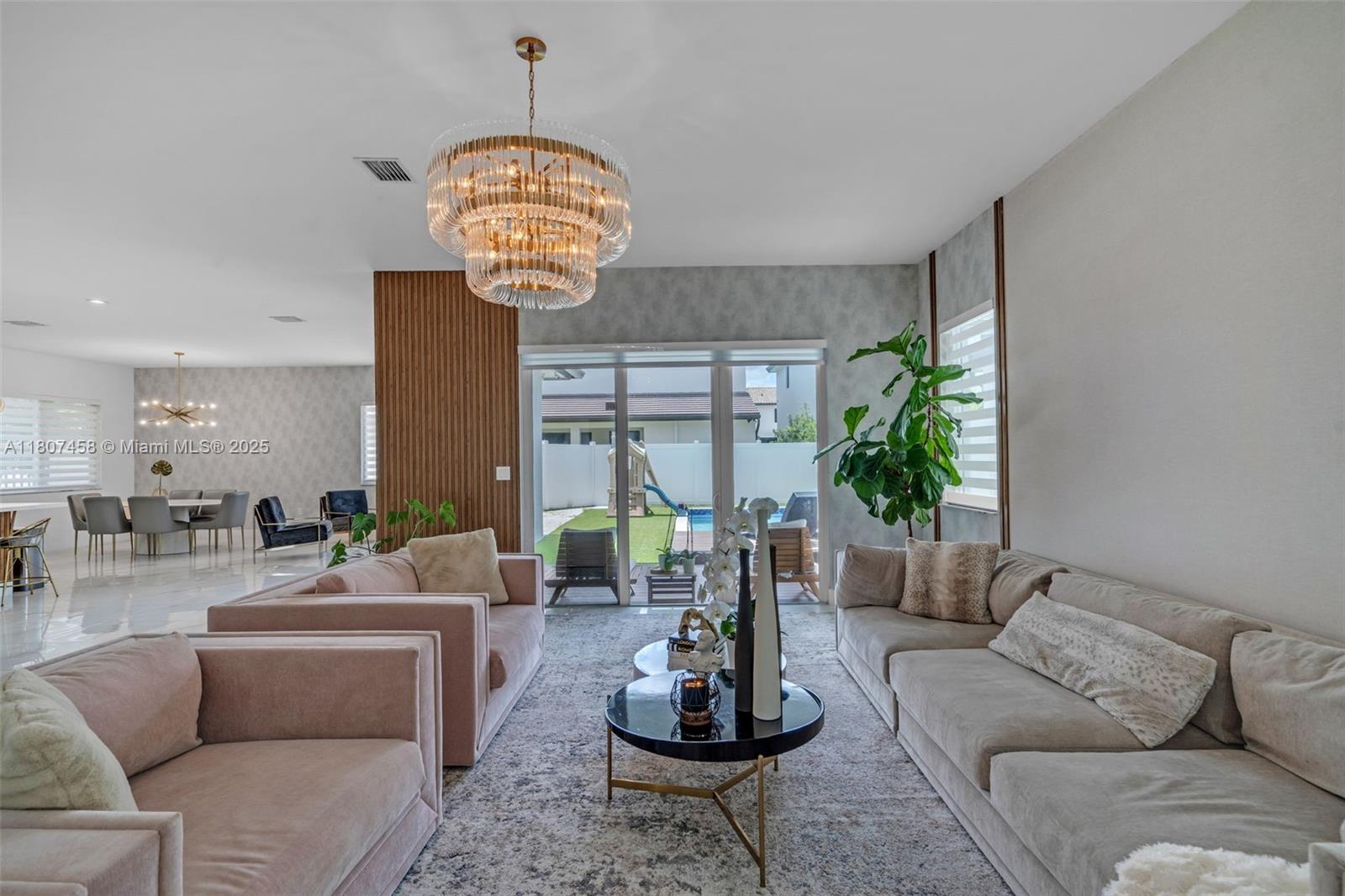 8110 NW 46th Ter