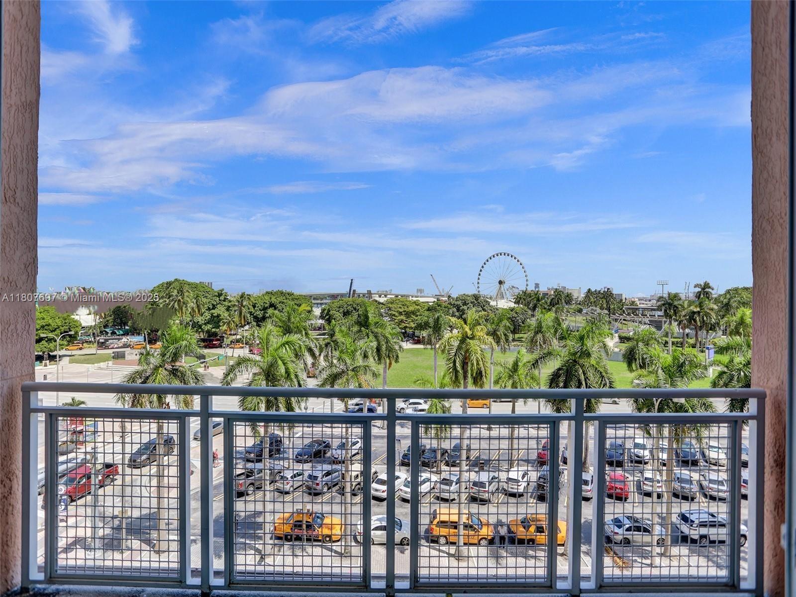 244 Biscayne Blvd # 439
