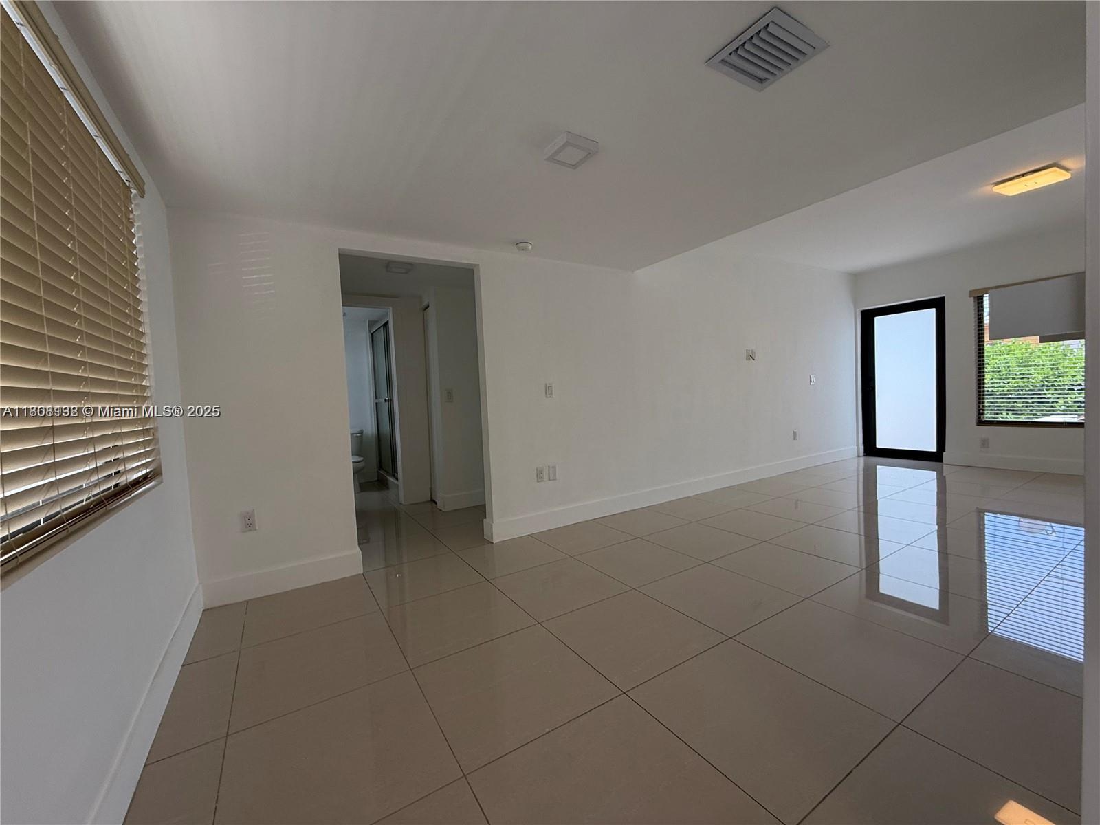 1765 Normandy Dr # 2