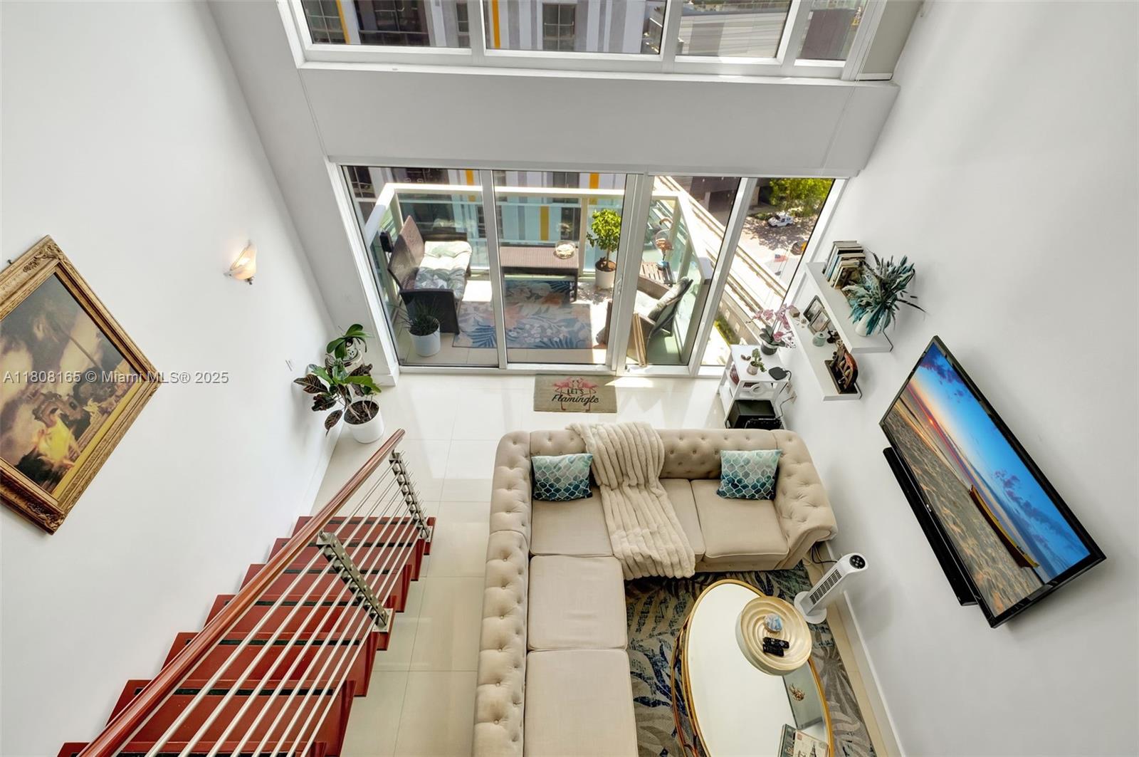 41 SE 5th St # 1012